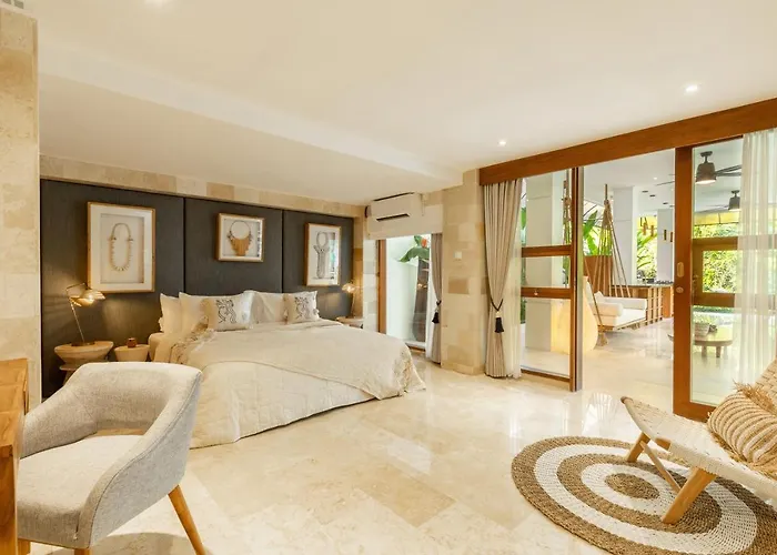 Villa La Bohemia - 2br Riverside With Two-tiered Waterfall Pool Fast Wi-fi Ubud