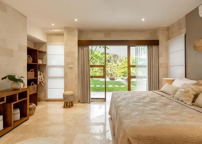 Villa La Bohemia - 2br Riverside With Two-tiered Waterfall Pool Fast Wi-fi Ubud