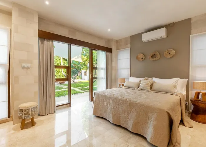 La Bohemia - 2br Riverside With Two-tiered Waterfall Pool Fast Wi-fi Ubud