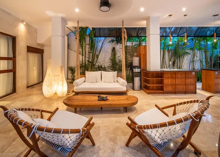 La Bohemia - 2br Riverside With Two-tiered Waterfall Pool Fast Wi-fi Ubud