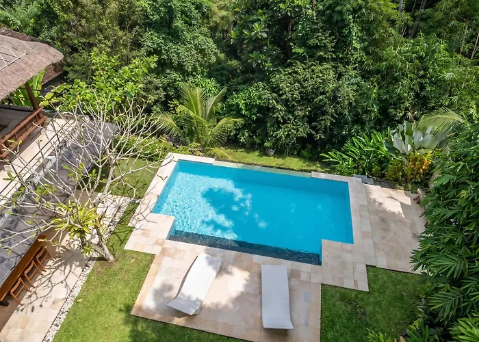 La Bohemia - 2br Riverside With Two-tiered Waterfall Pool Fast Wi-fi Ubud