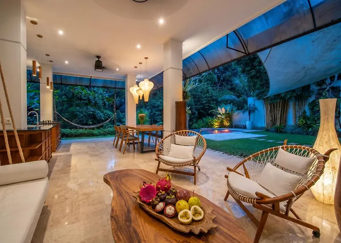 La Bohemia - 2br Riverside With Two-tiered Waterfall Pool Fast Wi-fi Villa Ubud